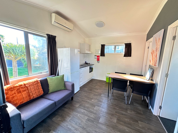 Red Beach holiday park Self-contained units Hibiscus Coast